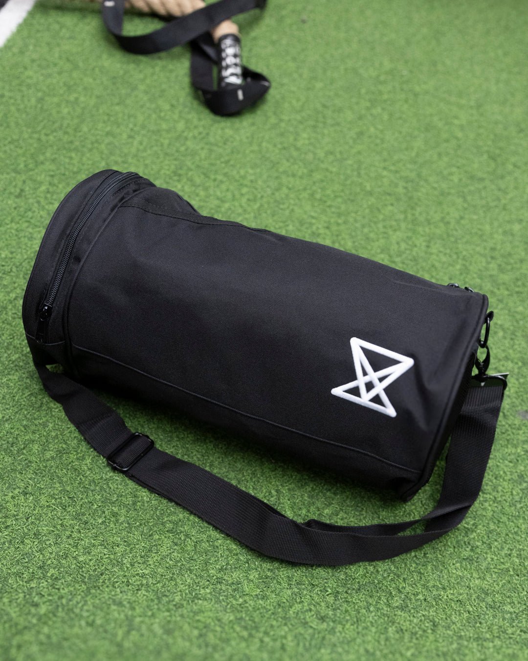 Essentials Barrel Bag - VXS GYM WEAR
