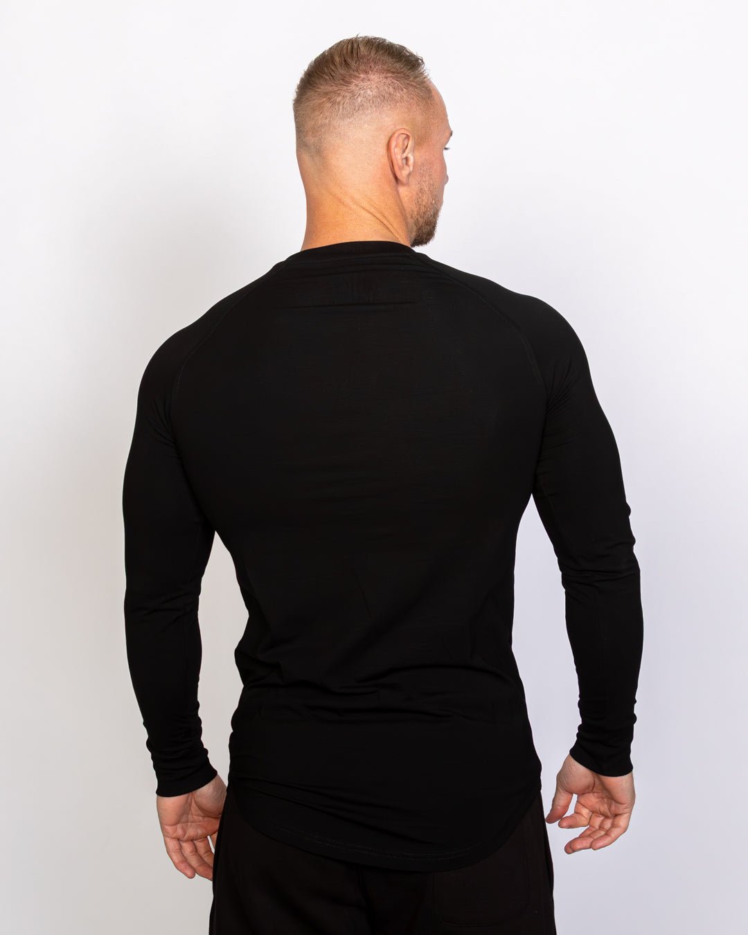 Essentials Long - Sleeved T-Shirt - VXS GYM WEAR